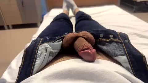 a_c6t online show from February 2026 08:40:02 PM