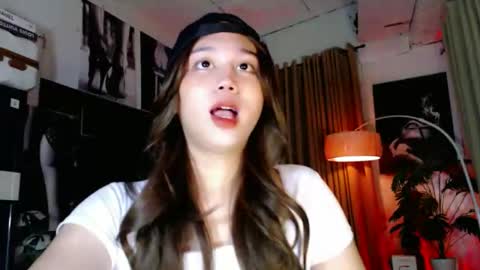 Snapshot of a_r_i_a_n_n_a chatting on September 2025 07:46:02 AM Lovely Yana online show from September 2025 07:46:02 AM