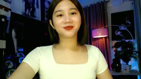 Snapshot of a_r_i_a_n_n_a chatting on October 2025 07:23:01 AM Lovely Yana online show from October 2025 07:23:01 AM