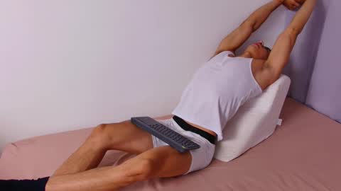 Axel online show from October 2025 03:06:02 AM