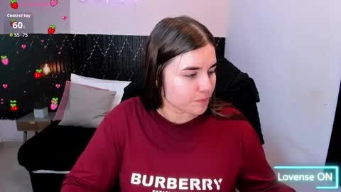 Snapshot of aabby_lee chatting on October 2025 06:26:01 PM Abby Lee online show from October 2025 06:26:01 PM