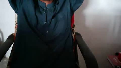 Snapshot of aakhan804 chatting on May 2026 12:00:02 PM aakhan804 online show from May 2026 12:00:02 PM