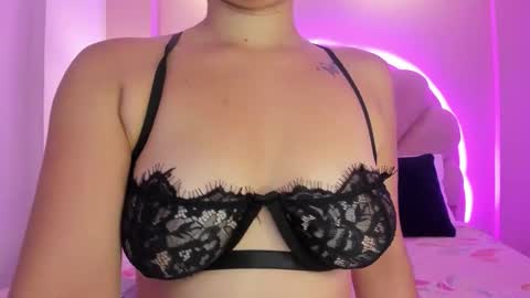 Snapshot of aalana_sweet chatting on October 2025 11:30:01 AM aalana_sweet online show from October 2025 11:30:01 AM
