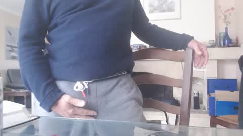 Snapshot of aalex1717 chatting on October 2025 08:12:01 AM Aalex1717 online show from October 2025 08:12:01 AM