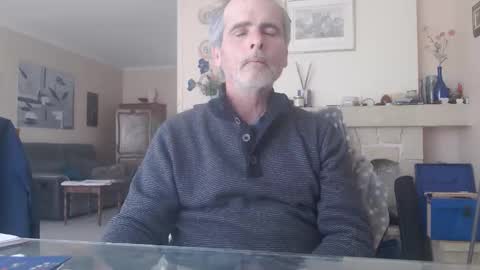 Aalex1717 online show from April 2026 10:12:02 AM