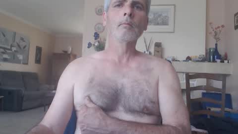 Snapshot of aalex1717 chatting on May 2026 03:38:02 PM Aalex1717 online show from May 2026 03:38:02 PM