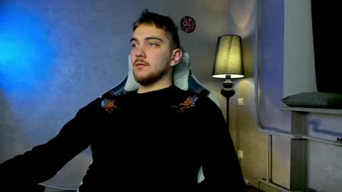 Snapshot of aalexxxxxx chatting on December 2024 10:52:01 AM Alex online show from December 2024 10:52:01 AM