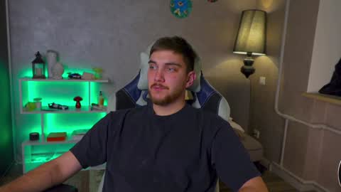 Snapshot of aalexxxxxx chatting on January 2025 08:54:01 PM Alex online show from January 2025 08:54:01 PM