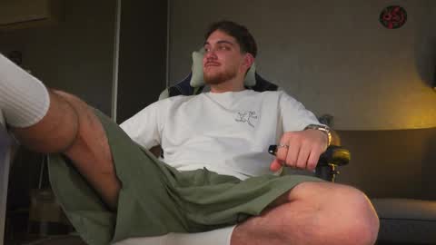 Snapshot of aalexxxxxx chatting on October 2025 07:39:01 AM Alex online show from October 2025 07:39:01 AM