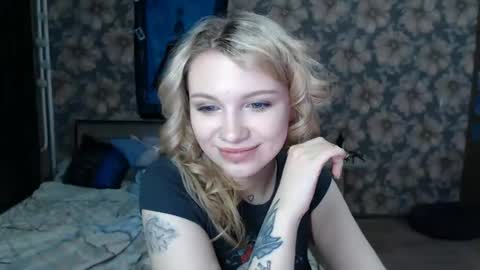 Snapshot of aalicebubble chatting on February 2025 08:47:01 PM Alice online show from February 2025 08:47:01 PM