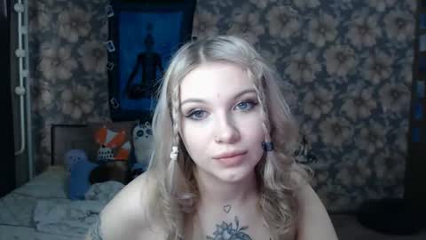 Snapshot of aalicebubble chatting on March 2025 03:33:01 AM Alice online show from March 2025 03:33:01 AM