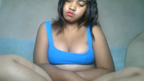 aariciah online show from April 2026 07:03:01 AM