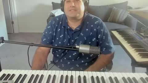 Snapshot of aaroleplayer chatting on September 2025 05:40:02 PM Aaron online show from September 2025 05:40:02 PM