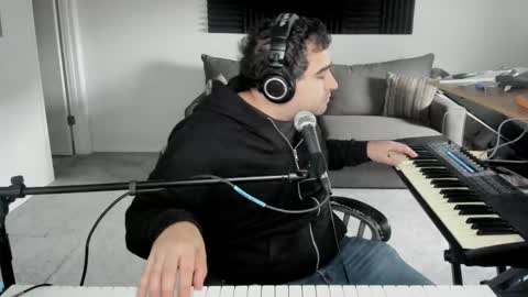 Snapshot of aaroleplayer chatting on November 2025 08:22:02 PM Aaron online show from November 2025 08:22:02 PM