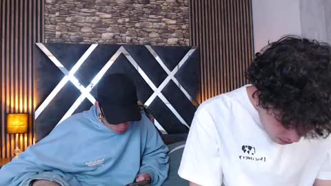 Snapshot of aaron_blink1 chatting on October 2025 02:59:01 PM Aaron online show from October 2025 02:59:01 PM