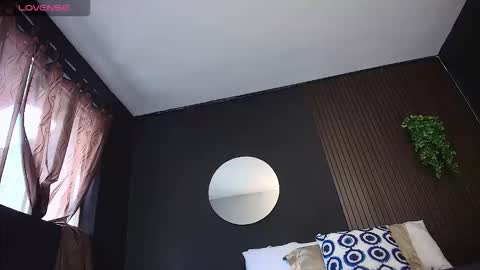 Aaron and Jassell online show from October 2025 03:18:01 PM