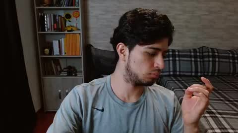 Aaron online show from February 2026 07:50:02 PM