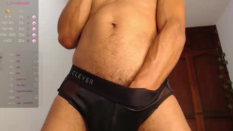 Heyy my name is Aaron online show from January 2025 06:15:01 PM
