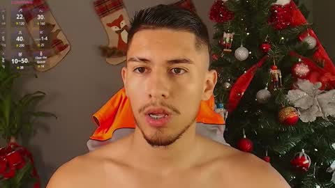 AARON  online show from December 2024 08:38:02 PM
