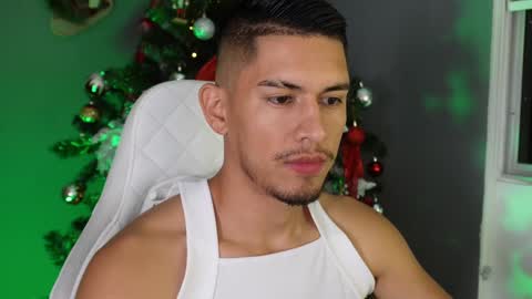 AARON  online show from December 2024 03:24:01 AM