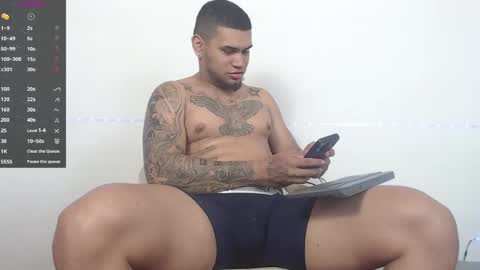 ig aaron hunter123 online show from February 2025 07:38:01 AM