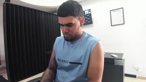 ig aaron hunter123 online show from March 2026 03:17:01 PM