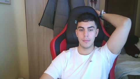 aaronlavine online show from December 2024 03:33:02 PM