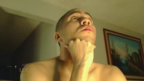 Snapshot of aaronlucasx_ chatting on January 2025 08:42:01 AM Aaron online show from January 2025 08:42:01 AM