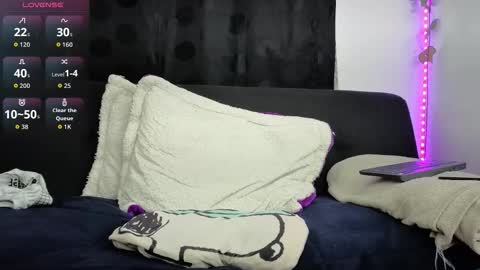 Snapshot of aaronsmith2_ chatting on March 2026 06:10:01 PM aaronsmith2_ online show from March 2026 06:10:01 PM