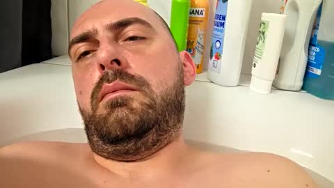 abas1986 online show from March 2026 08:30:01 AM