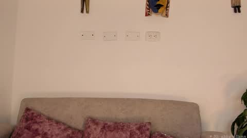 Abbey  IG abby allenn  04 December Online at  I will be on vacation dont forget me  See you soon   online show from February 2025 11:37:02 PM