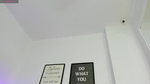 abbey_walker online show from February 2026 11:06:02 AM