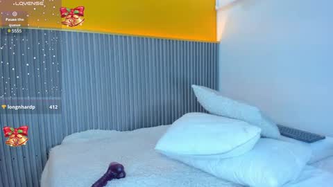 Abbie Edmond  online show from December 2024 02:01:01 PM