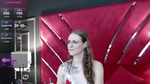 Snapshot of abby__white chatting on December 2024 05:26:02 PM Abby online show from December 2024 05:26:02 PM