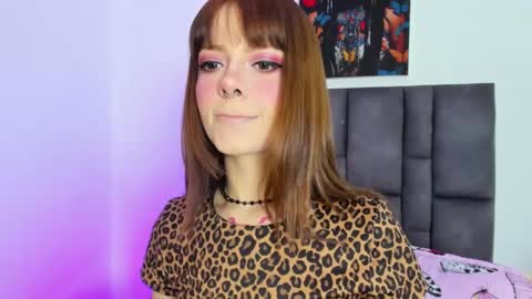 Snapshot of abby_jones2 chatting on October 2025 03:07:02 AM abby jones online show from October 2025 03:07:02 AM