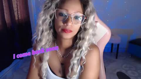 Snapshot of abby_liu chatting on February 2025 05:40:01 PM May Imstagram online show from February 2025 05:40:01 PM