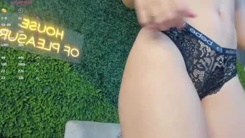 Snapshot of abby_me chatting on February 2025 11:57:02 AM A B B Y online show from February 2025 11:57:02 AM