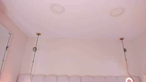 Snapshot of abby_me chatting on February 2026 12:33:02 PM A B B Y online show from February 2026 12:33:02 PM