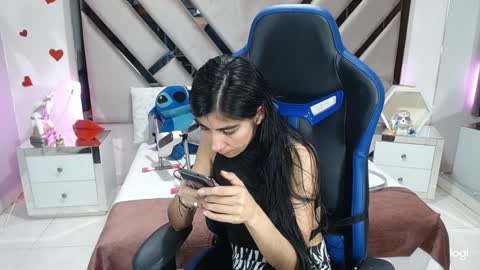 abby sexyxx online show from February 2025 08:47:02 PM