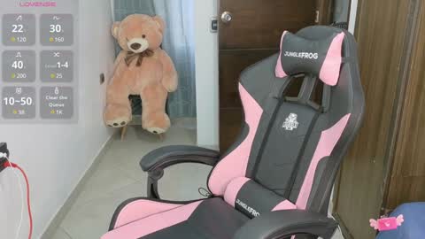 ABBY  online show from December 2024 08:15:01 PM