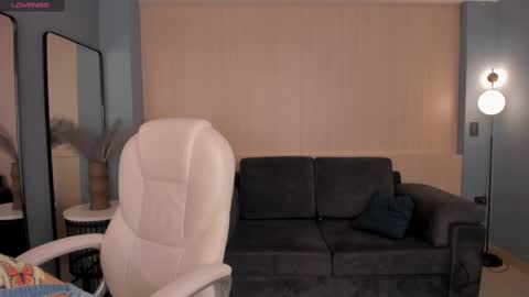 Snapshot of abbydalton chatting on February 2025 11:23:02 AM Abby Dalton online show from February 2025 11:23:02 AM