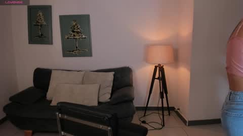 Snapshot of abbydalton chatting on October 2025 10:57:02 AM Abby Dalton online show from October 2025 10:57:02 AM