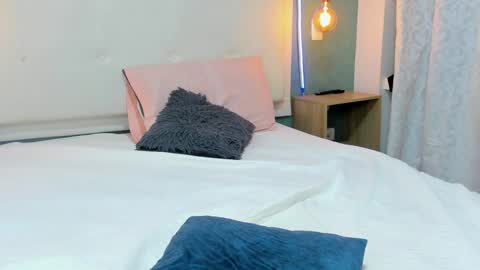 Abby Dixon  online show from December 2024 03:36:02 AM