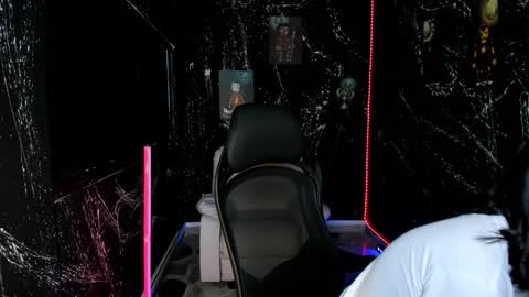 ABBY online show from January 2025 01:10:01 PM