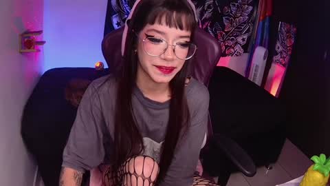 Snapshot of abbylizzyxx chatting on January 2025 02:36:01 AM Abby Lizzy online show from January 2025 02:36:01 AM