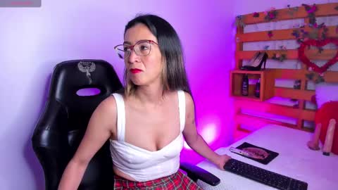 Abby 3 online show from March 2025 12:41:01 PM