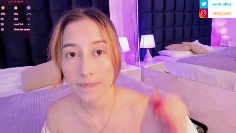 Abigail online show from November 2025 12:05:02 PM