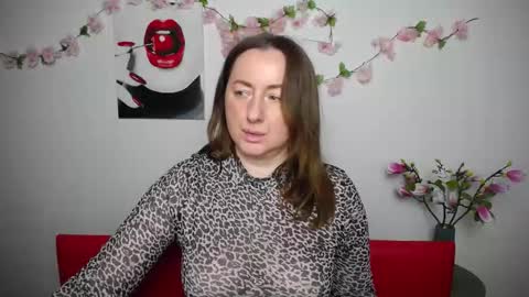 abbytaylorr online show from November 2025 07:30:01 AM