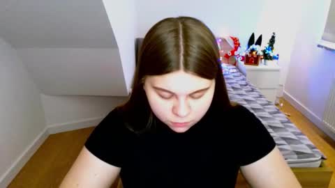 abbyvibe online show from December 2025 09:38:01 AM