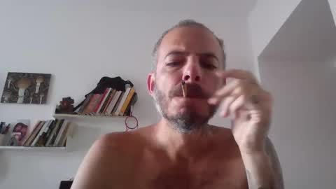 hotmansolo online show from December 2024 09:39:02 AM